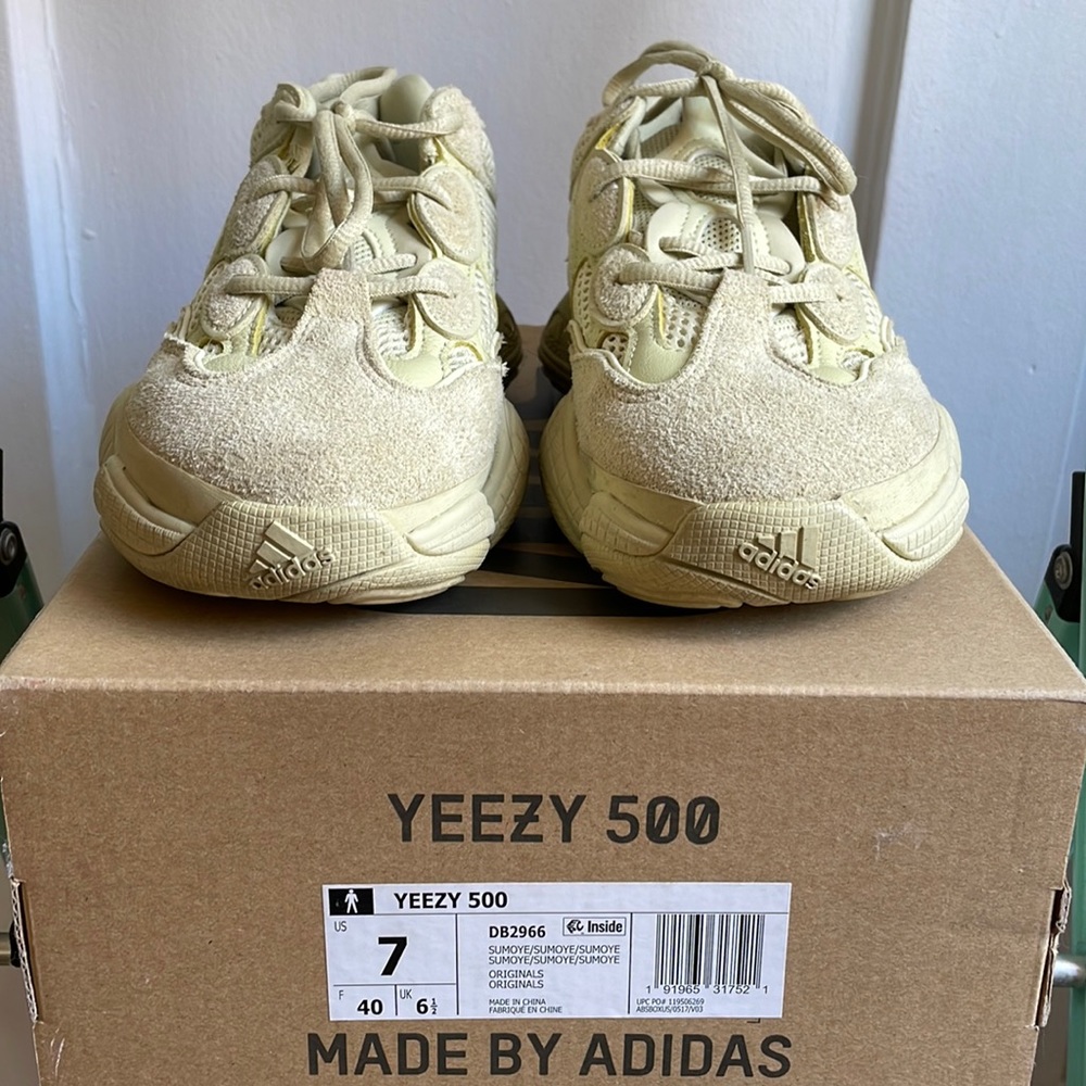 Yeezy 500
